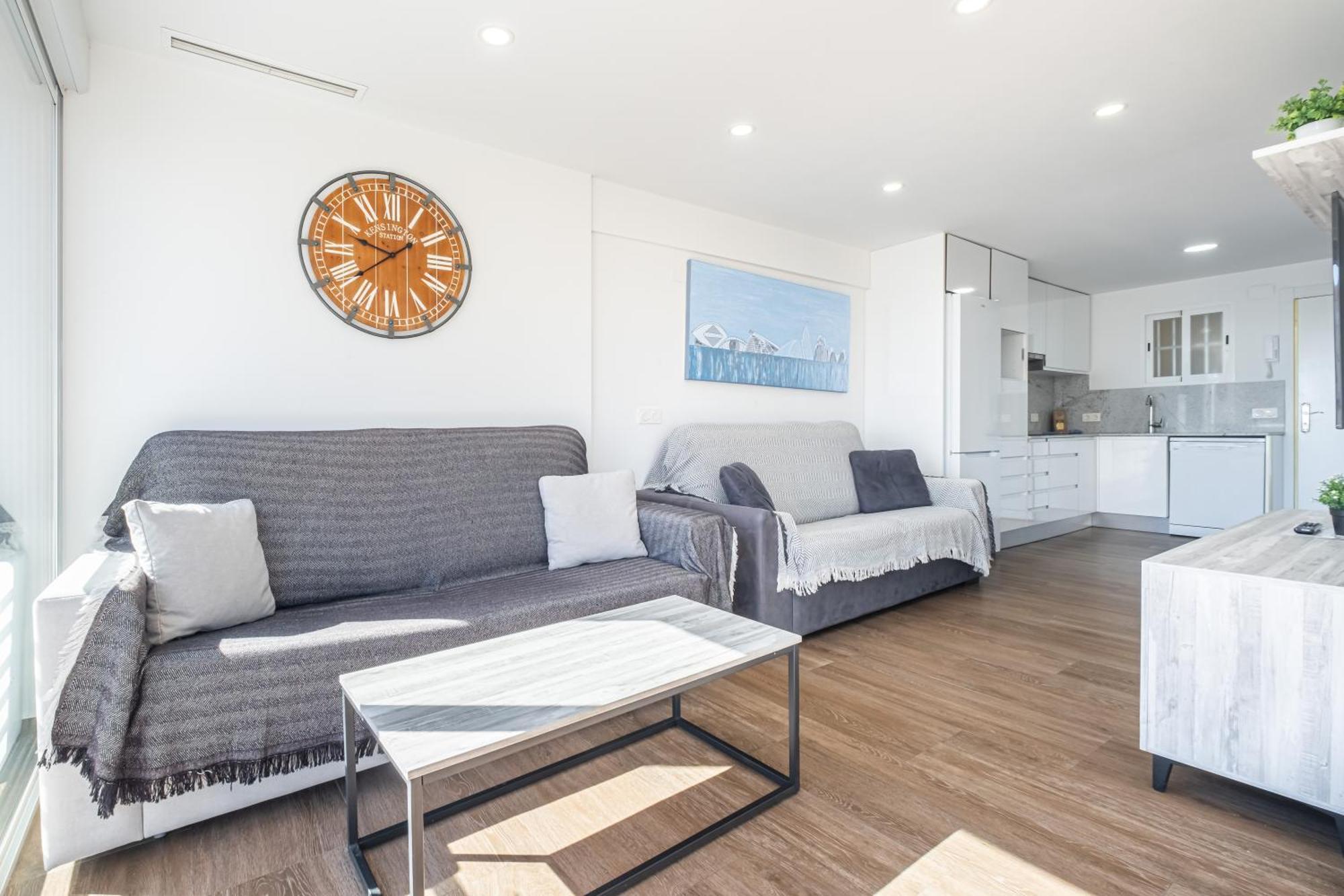 Niza 12-a Levante Appartement